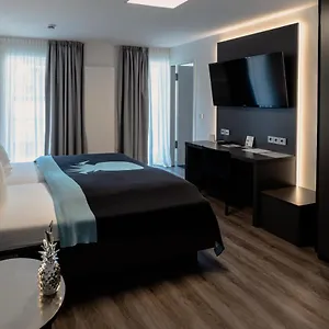 Mood Contemporary Living 3* MHG